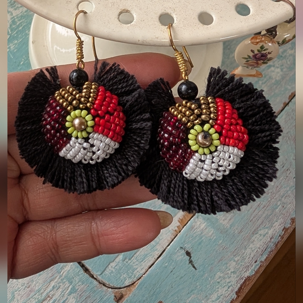 Flower Beaded Earrings 0002